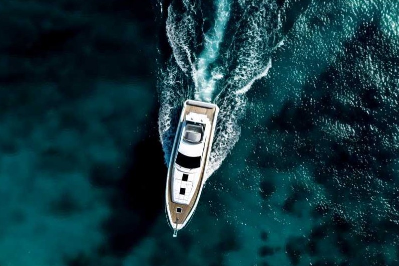 Yacht tour Portugal1